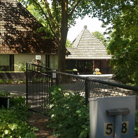 B&B Van Dinter Valkenswaard Εξωτερικό φωτογραφία